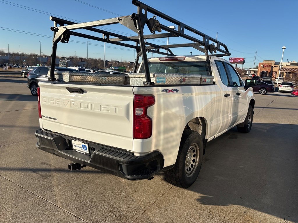 Used 2019 Chevrolet Silverado 1500 W/T w/ Trailering Package image 5