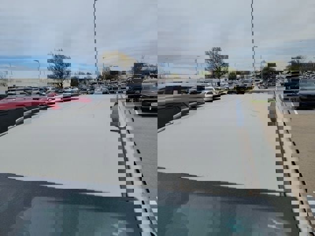 Used 2020 Chrysler Pacifica Touring-L Plus image 11