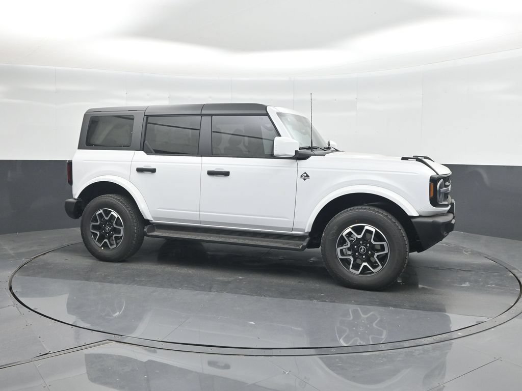 New 2026 Ford Bronco Outer Banks AWD/4WD image 11