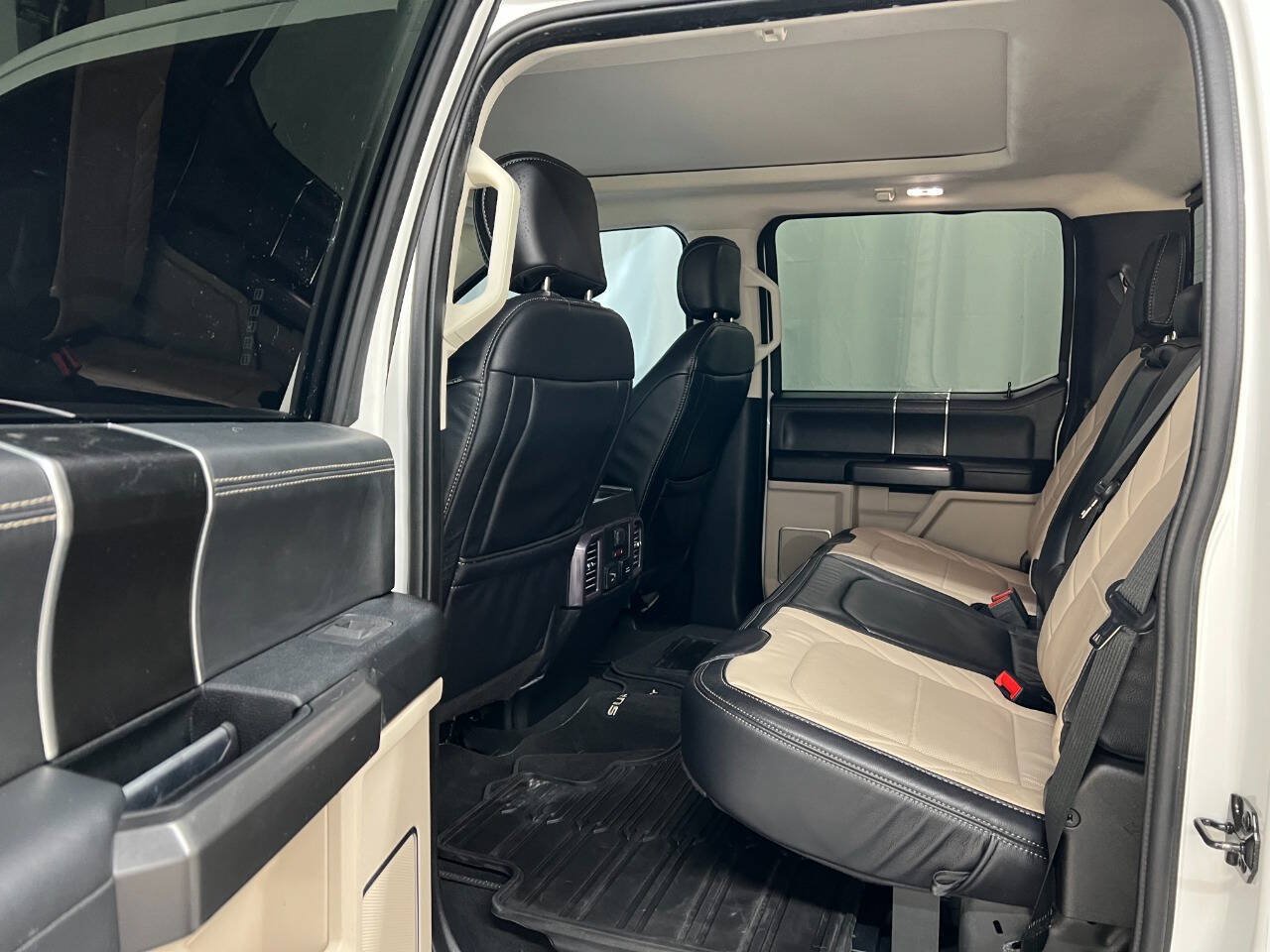 Used 2020 Ford F250 Limited w/ FX4 Off-Road Package AWD/4WD image 9