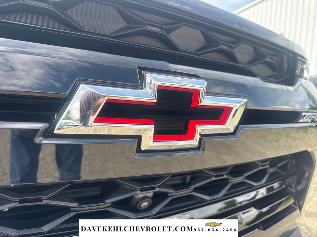Used 2025 Chevrolet Colorado ZR2 w/ Technology Package AWD/4WD image 44