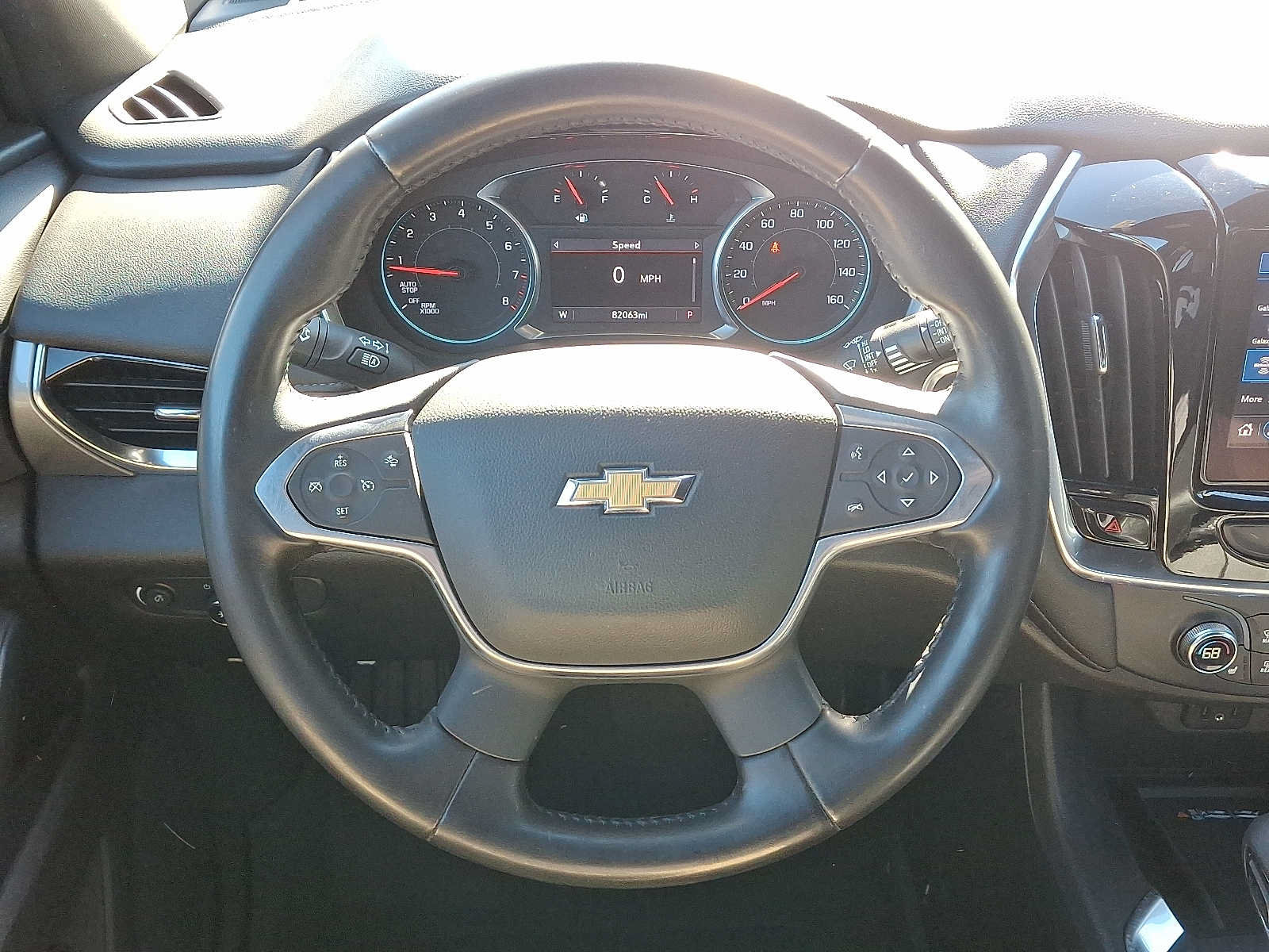 Used 2022 Chevrolet Traverse LT AWD/4WD image 19