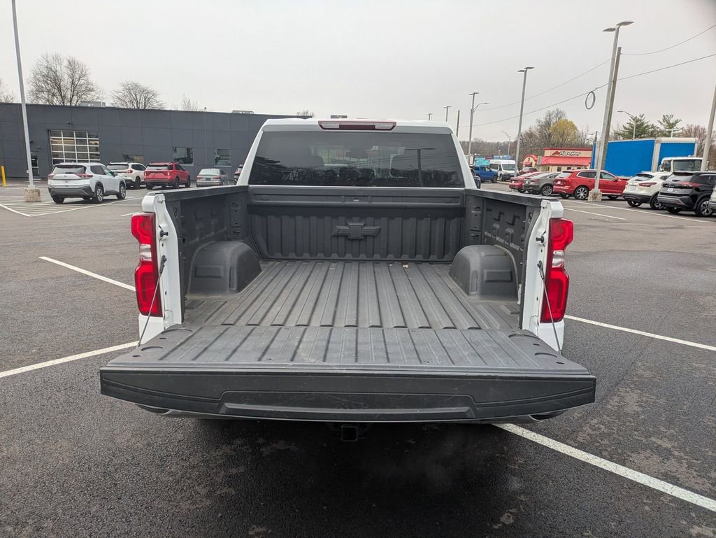 Used 2023 Chevrolet Silverado 1500 LTZ AWD/4WD image 23
