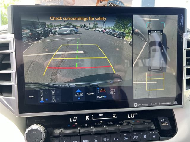 Used 2024 Toyota Sequoia Capstone AWD/4WD image 15