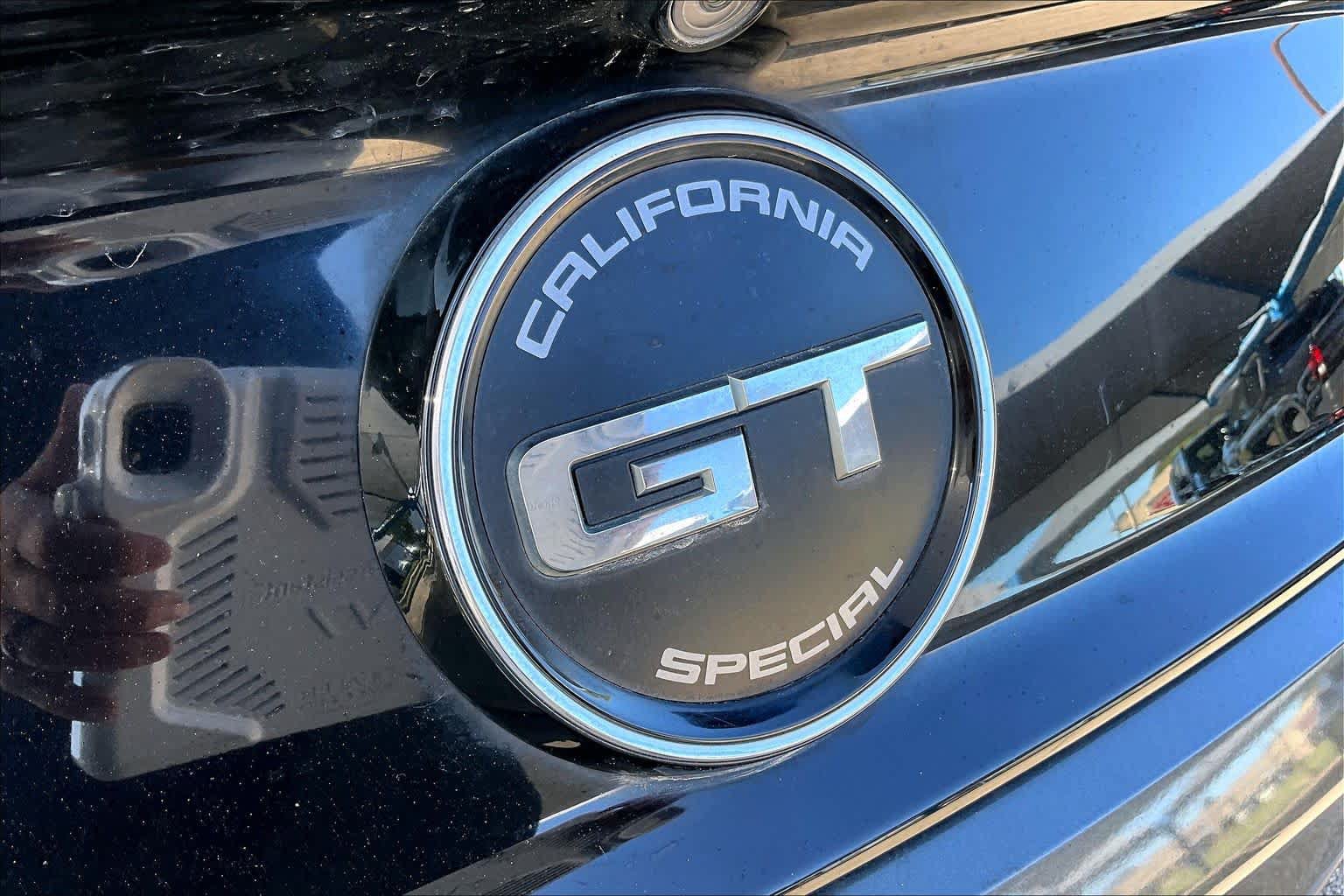 Used 2017 Ford Mustang GT Premium RWD image 10