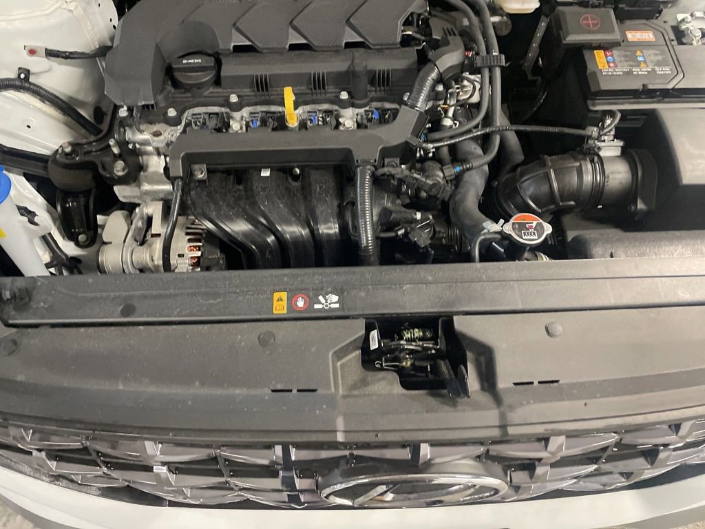 New 2025 Hyundai Venue SEL image 35