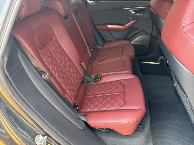 Used 2024 Audi SQ8 Prestige AWD/4WD image 19