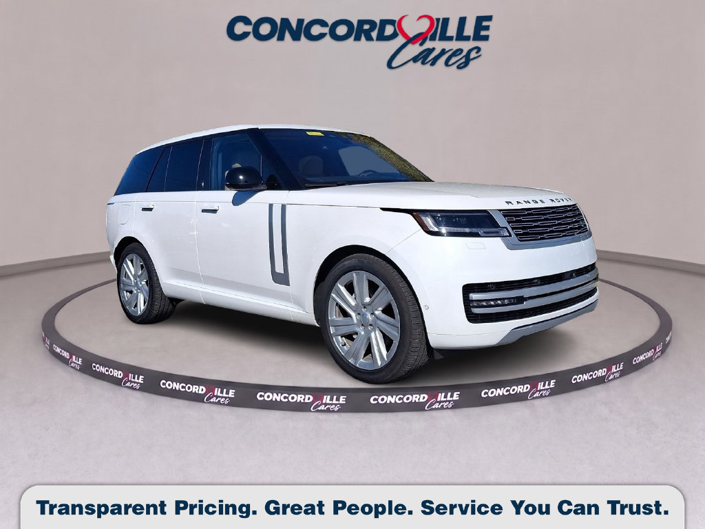 Used 2022 Land Rover Range Rover SE AWD/4WD image 1