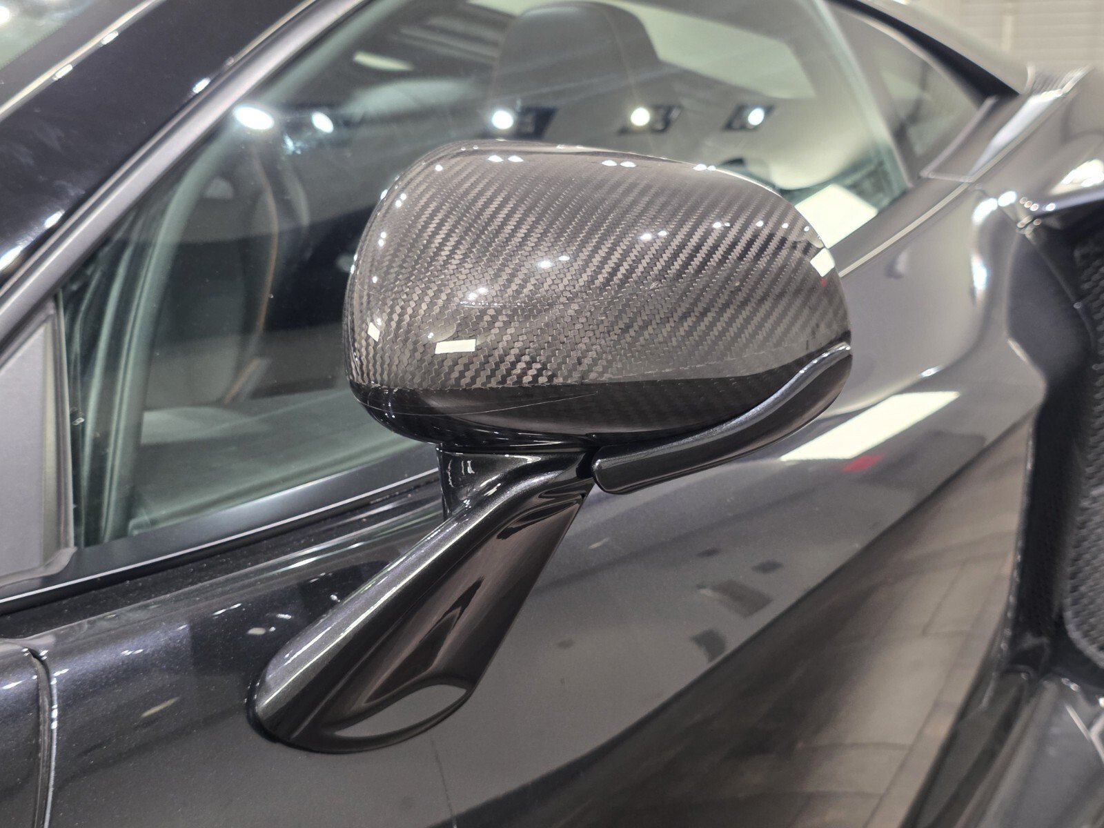 Used 2023 McLaren GT RWD image 22