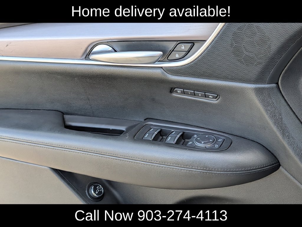 Used 2017 Cadillac XT5 Luxury w/ Driver Awareness Package FWD image 24