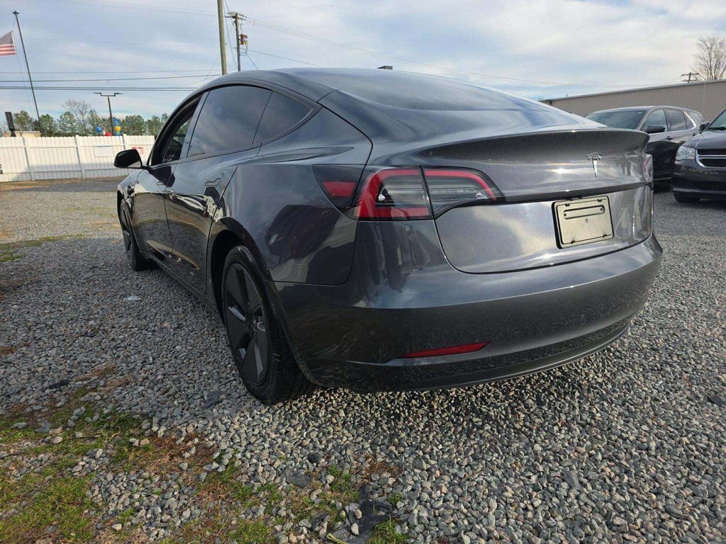 Used 2023 Tesla Model 3 Standard Range image 5