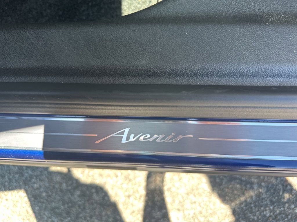 Used 2025 Buick Envision Avenir AWD/4WD image 17