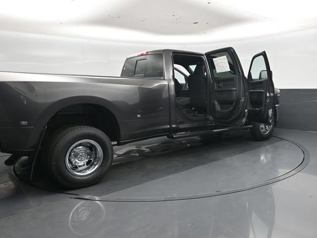 New 2026 RAM 3500 Tradesman AWD/4WD image 46
