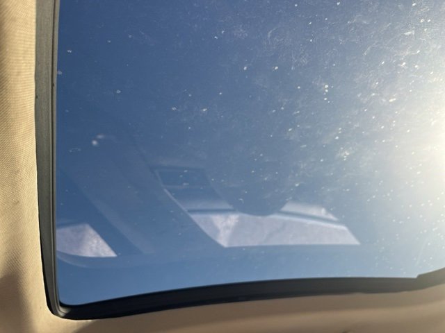 Used 2015 Lincoln MKZ Hybrid w/ Equipment Group 202A Reserve image 25