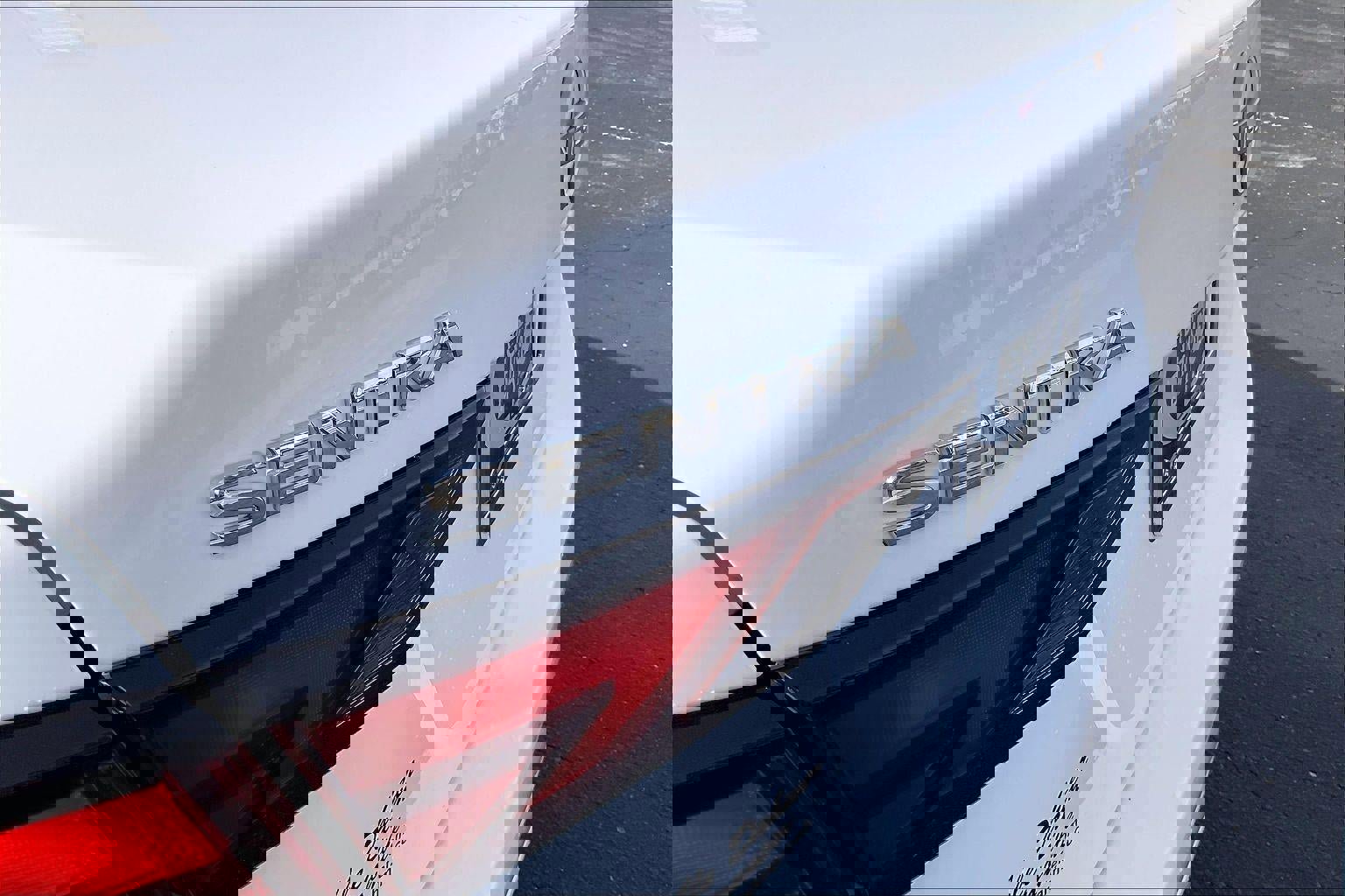 Used 2024 Nissan Sentra SV image 31