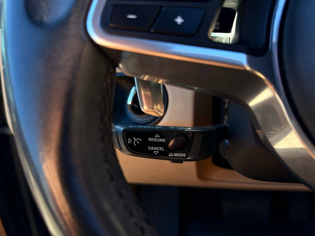 Used 2019 Porsche Cayenne image 32