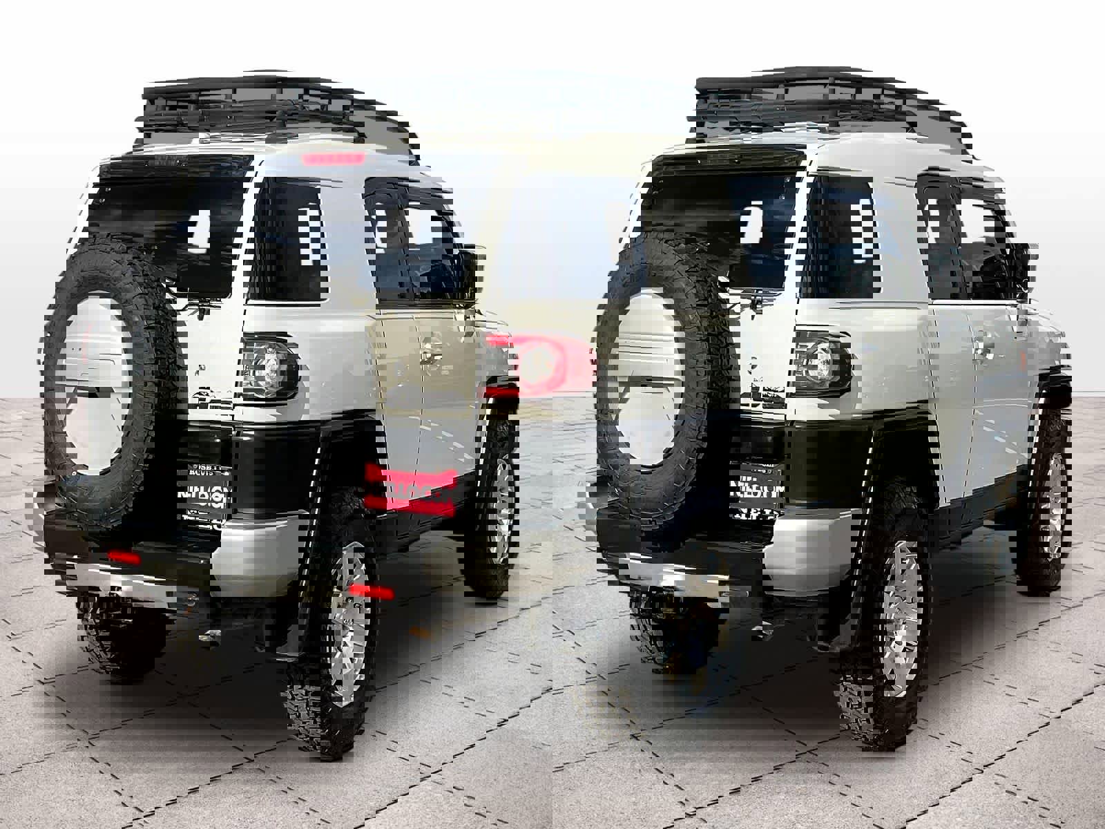 Used 2014 Toyota FJ Cruiser 4WD w/ Convenience Package image 14