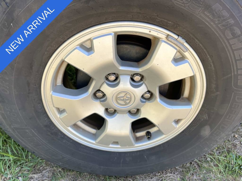 Used 2012 Toyota Tacoma 4x4 Double Cab w/ SR5 Pkg image 11