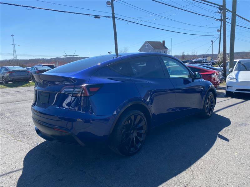 Used 2023 Tesla Model Y Long Range AWD/4WD image 5