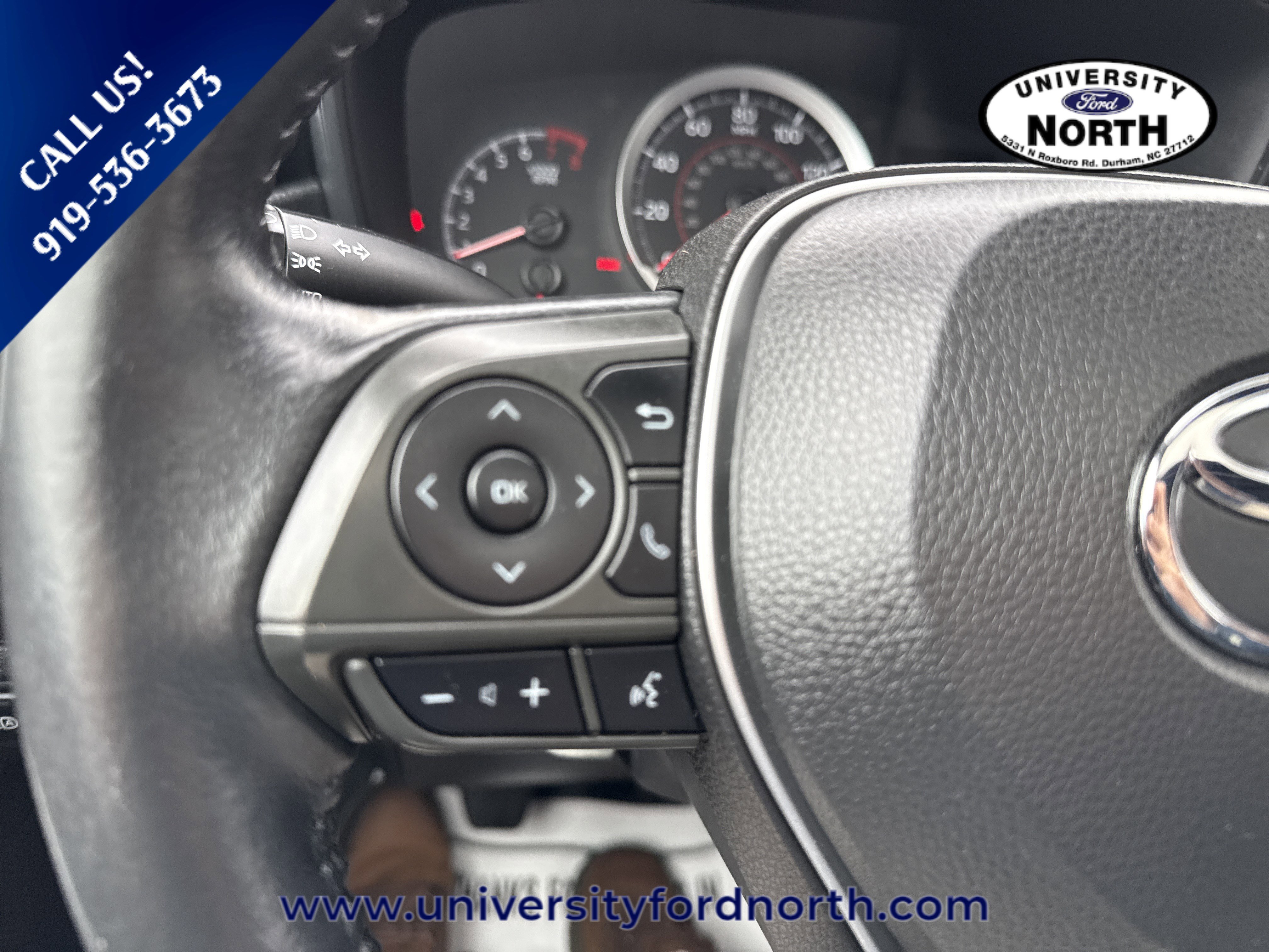 Used 2020 Toyota Corolla SE w/ Carpet Mat Package (TMS) image 16