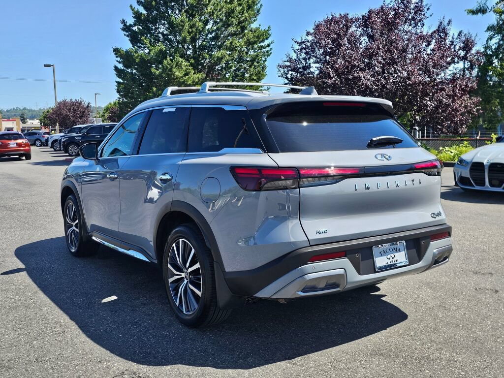 Used 2025 INFINITI QX60 Sensory AWD/4WD image 6