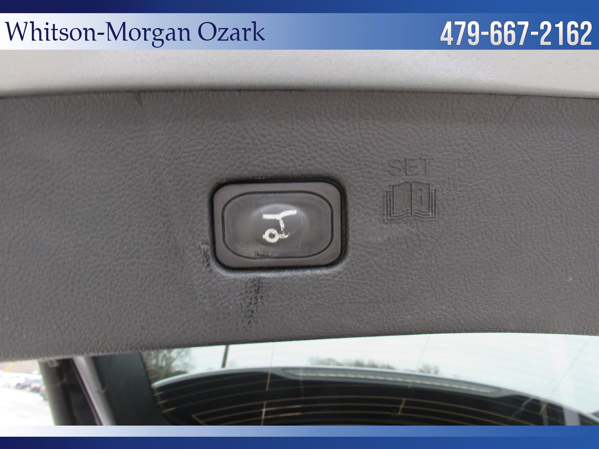 Used 2024 Ford Edge Titanium image 28