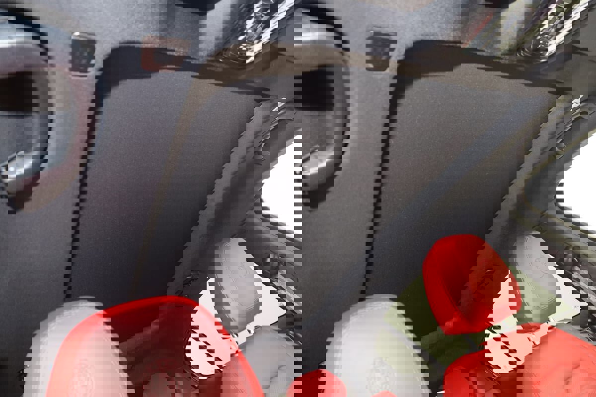 Used 2024 Alfa Romeo Stelvio Veloce image 33