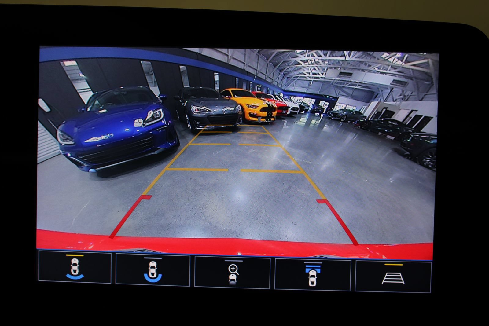 Used 2020 Chevrolet Corvette Stingray Premium Cpe w/ 3LT Preferred Equipment Group RWD image 34