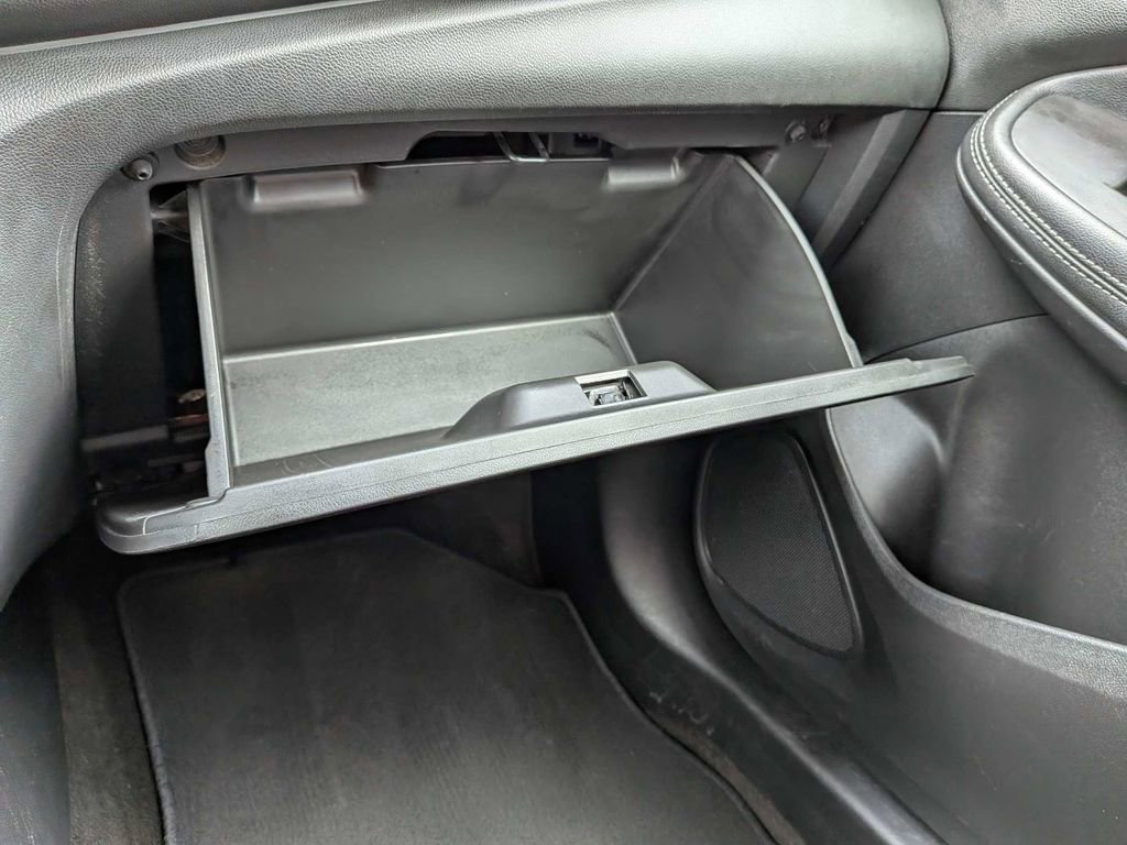 Used 2022 Buick Encore GX Select image 25