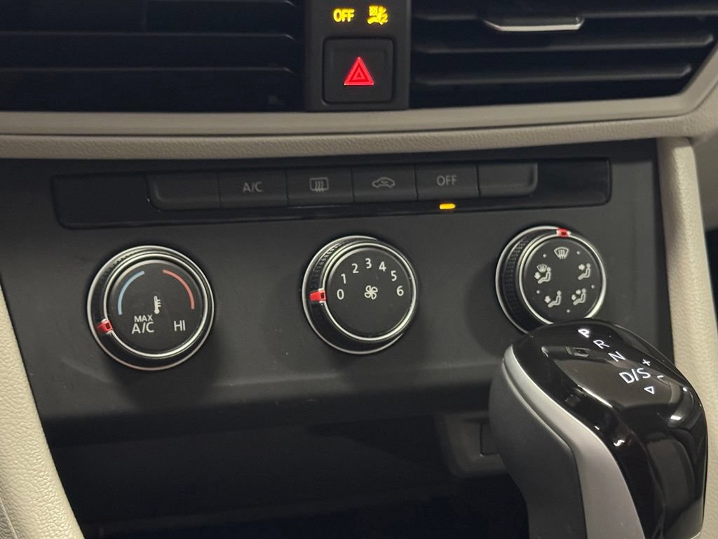 Certified 2024 Volkswagen Jetta S FWD image 11