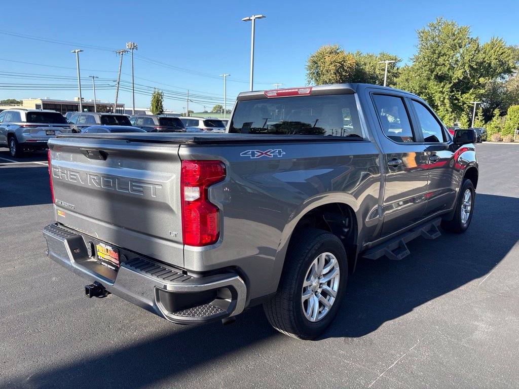 Used 2022 Chevrolet Silverado 1500 LT AWD/4WD image 5