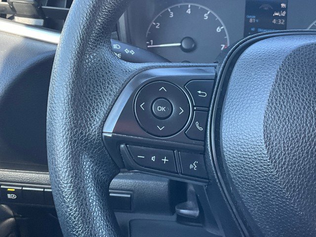 Used 2023 Toyota Corolla LE image 16