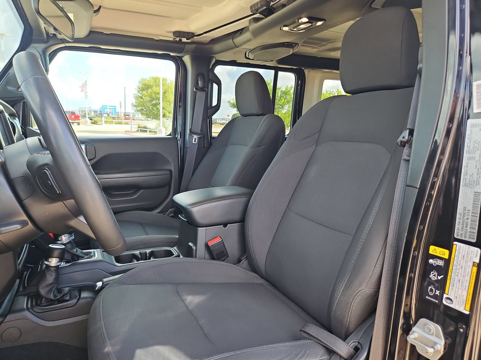 Used 2023 Jeep Wrangler Unlimited Sport AWD/4WD image 13