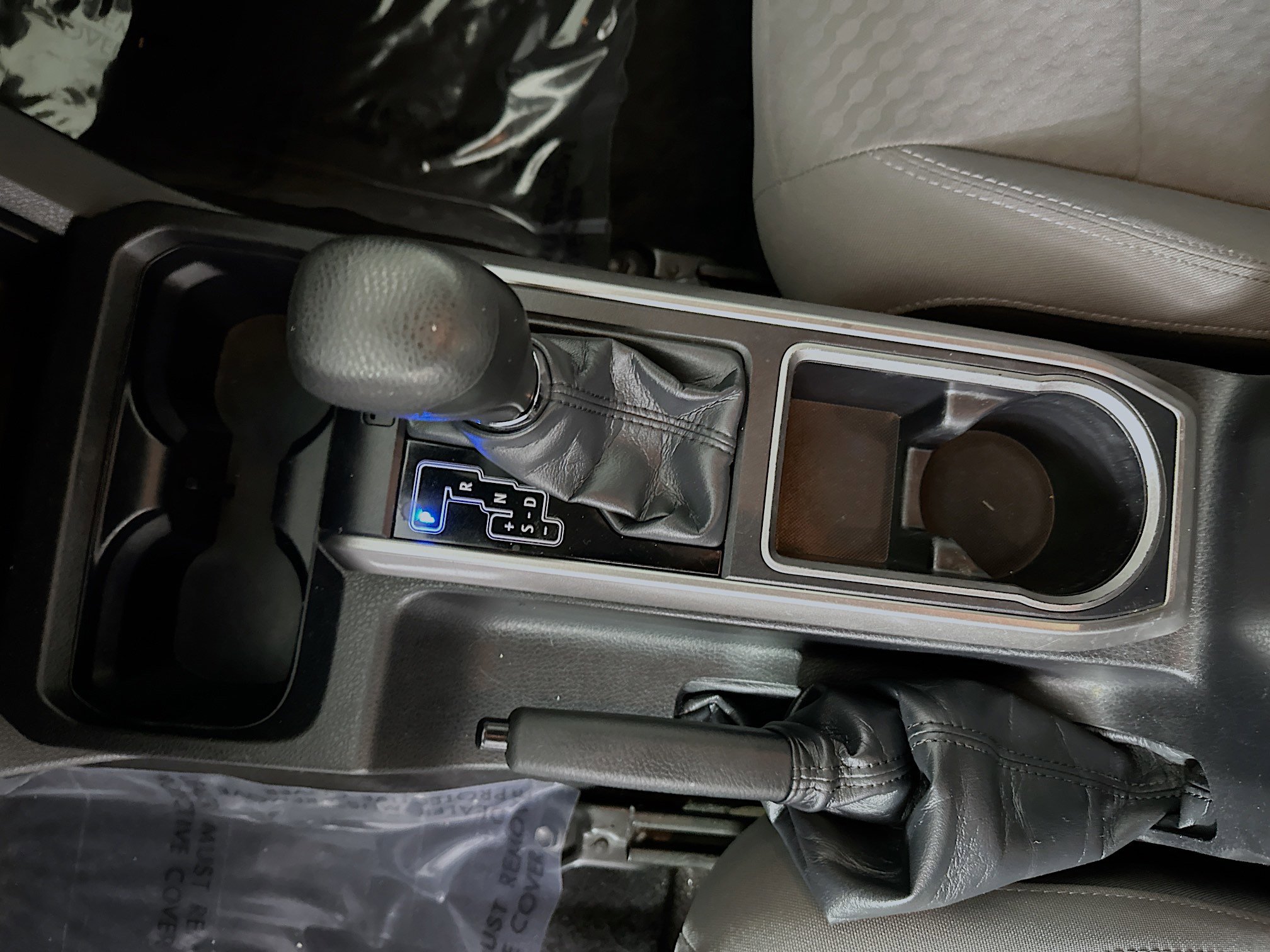 Used 2023 Toyota Tacoma SR5 w/ SR5 Appearance Package image 21