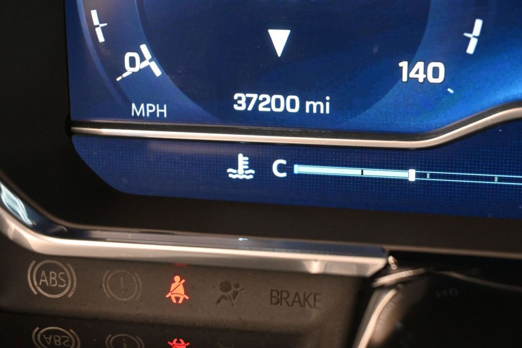 Used 2023 Chevrolet Silverado 1500 LT RWD image 32