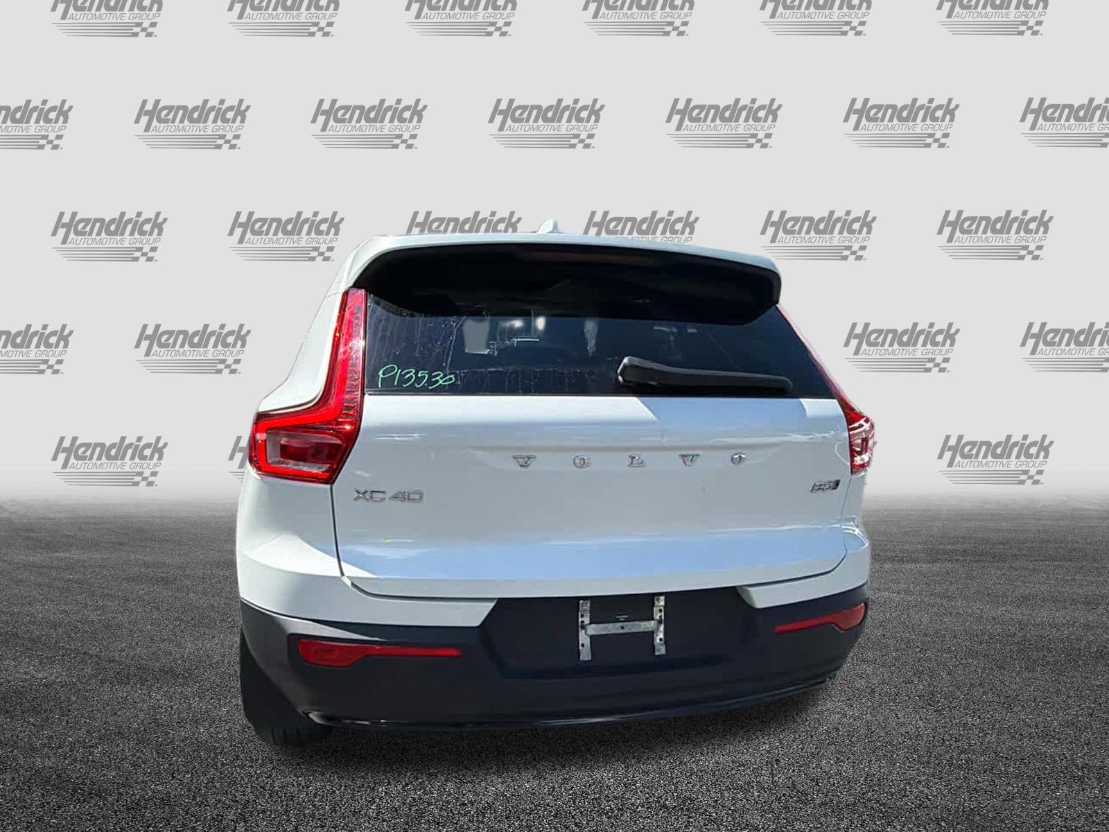 Used 2023 Volvo XC40 B5 Ultimate w/ Protection Package Premier AWD/4WD image 11