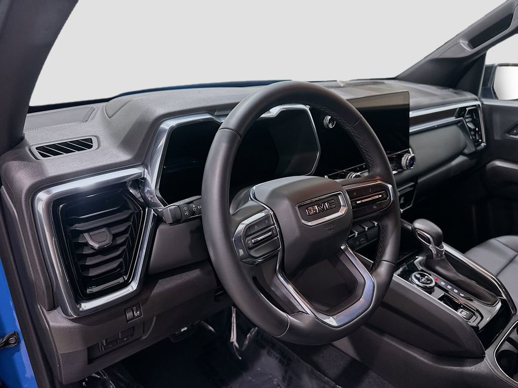 Used 2025 GMC Canyon Elevation w/ Convenience Package AWD/4WD image 9