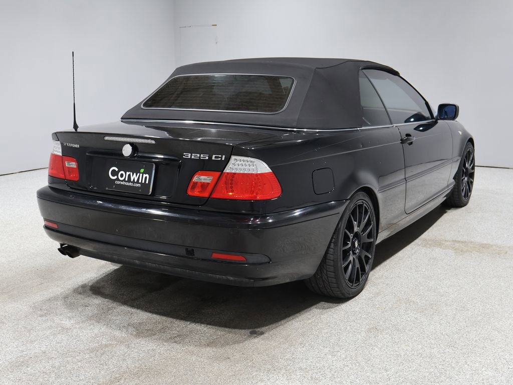 Used 2006 BMW 325Ci Convertible image 9