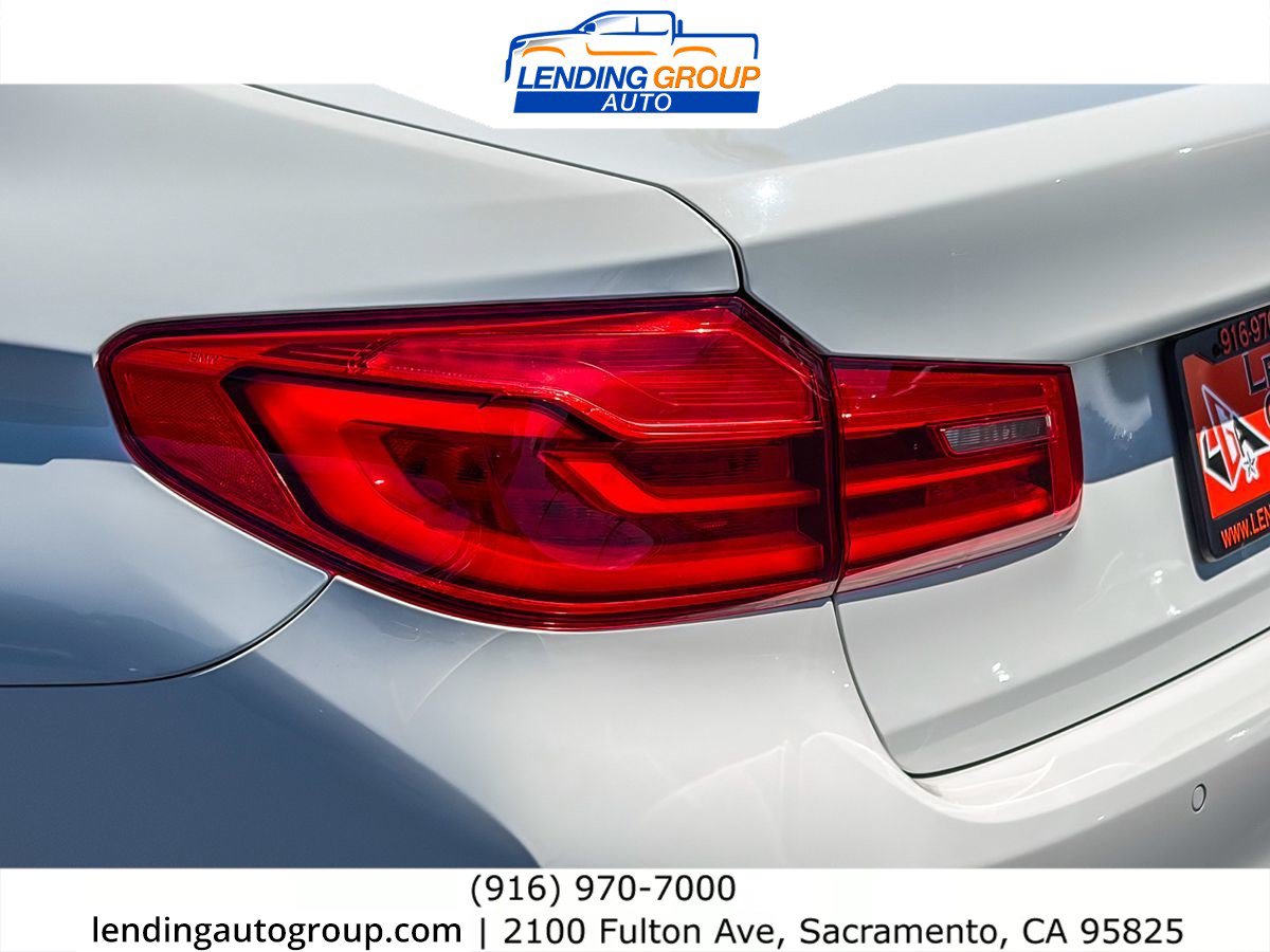 Used 2019 BMW 530i w/ Convenience Package RWD image 8