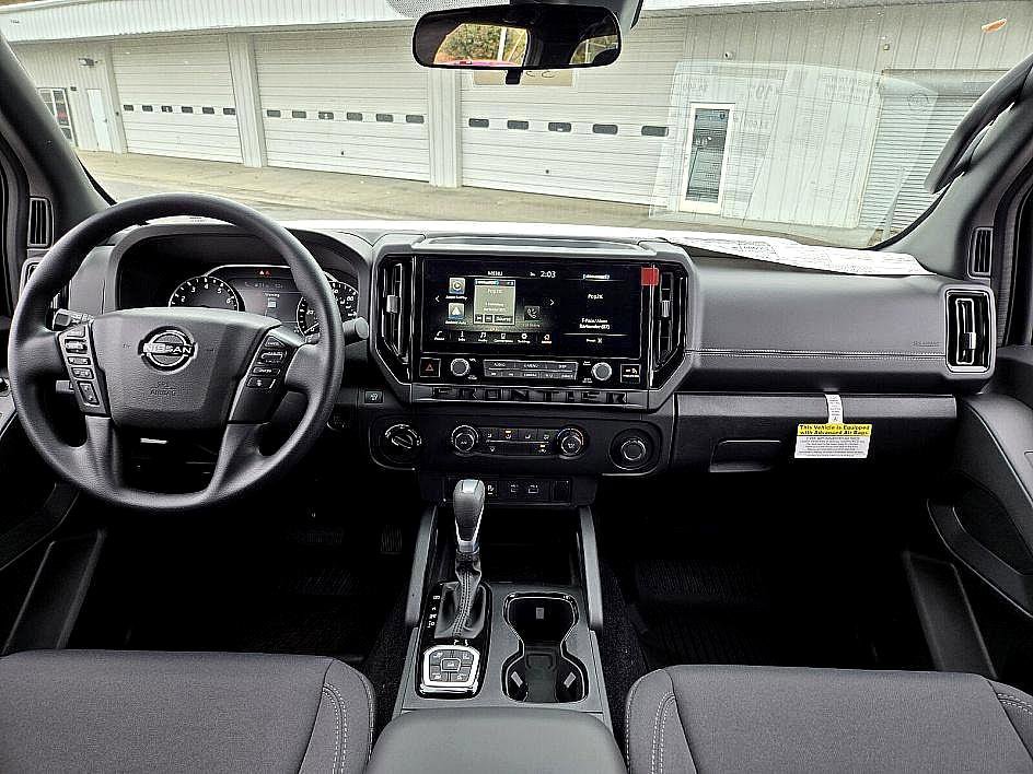 New 2026 Nissan Frontier SV w/ Tow Package image 9