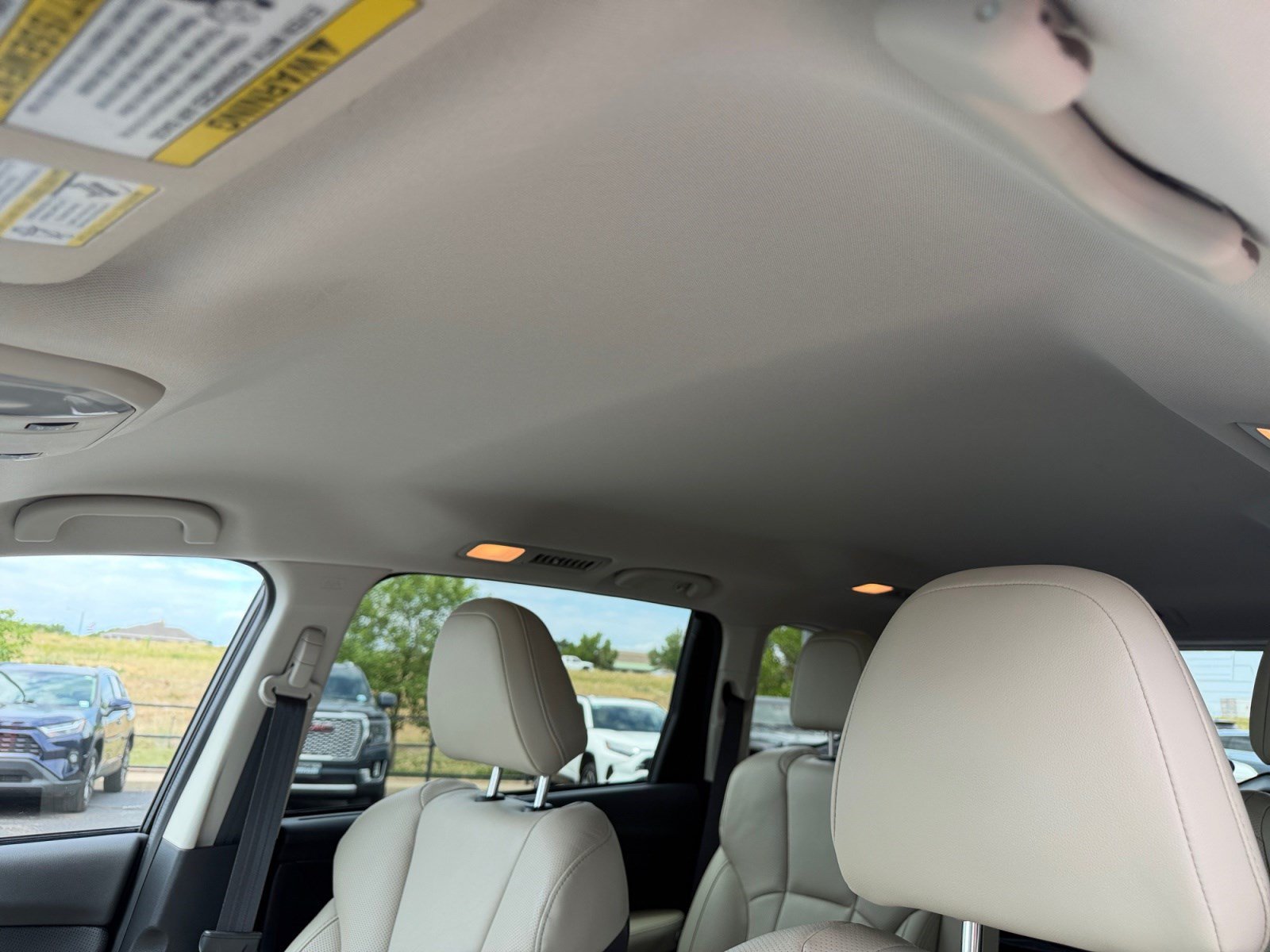 Used 2020 Subaru Ascent Limited AWD/4WD image 31