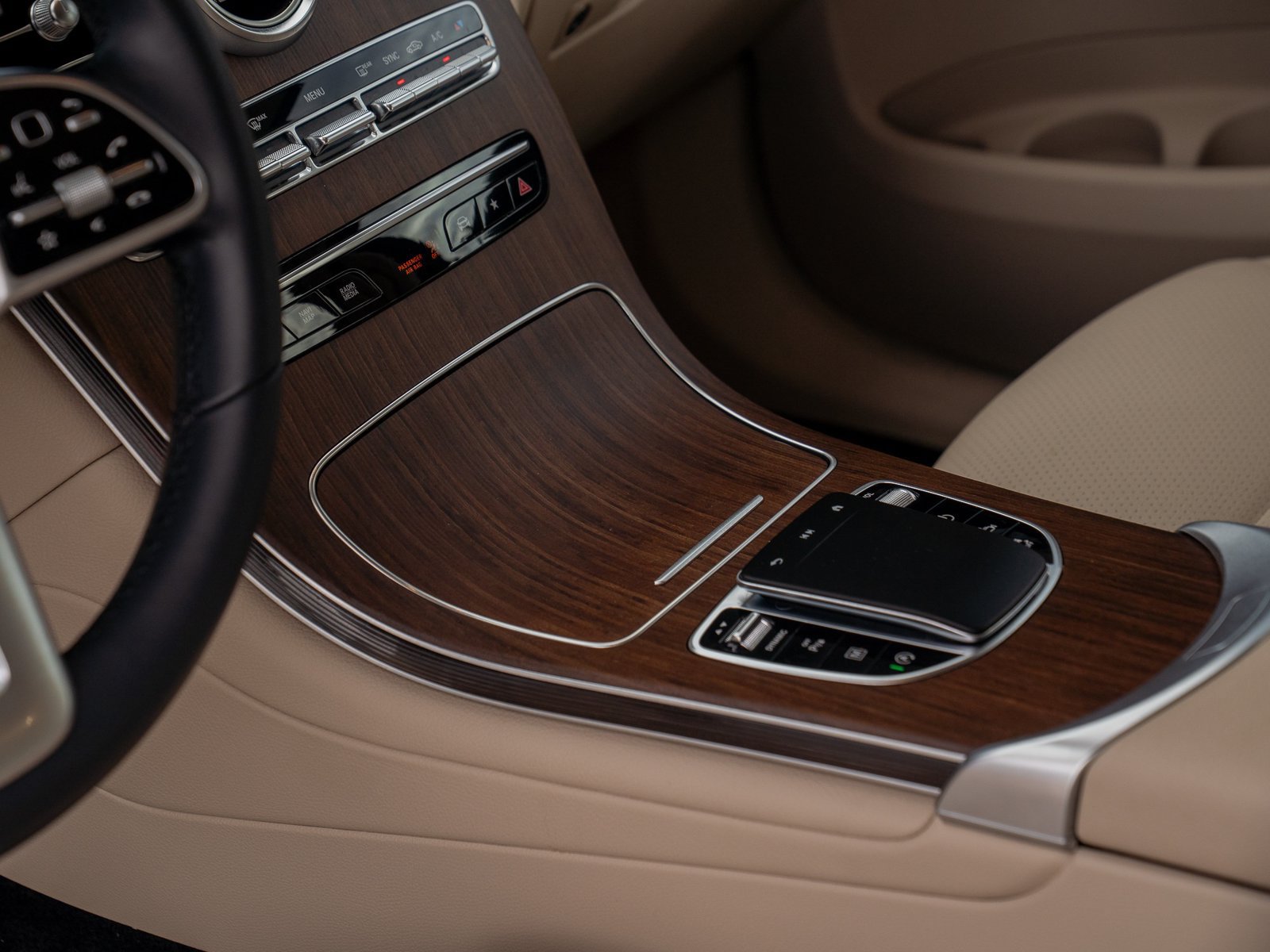 Certified 2022 Mercedes-Benz GLC 300 4MATIC image 18