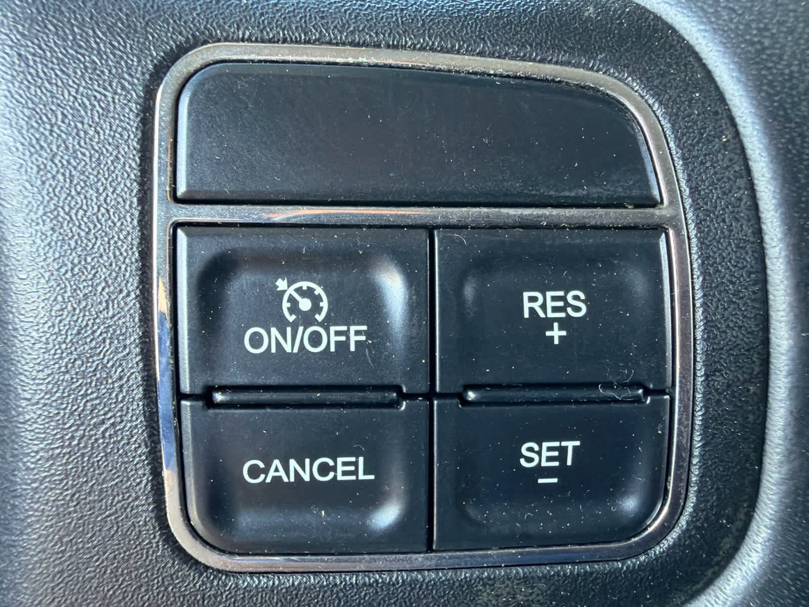 Used 2011 Jeep Wrangler Sahara w/ Connectivity Group image 18