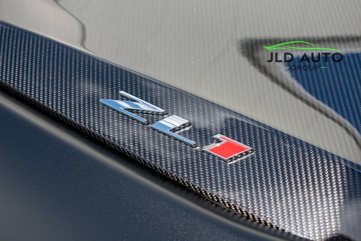 Used 2022 Chevrolet Camaro ZL1 RWD image 33