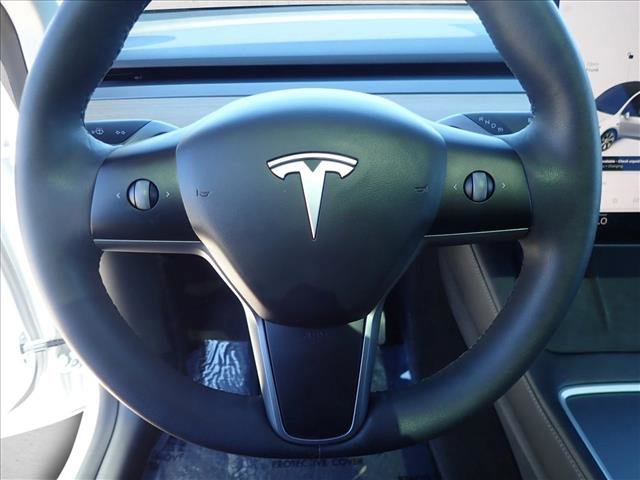 Used 2021 Tesla Model Y Long Range image 15