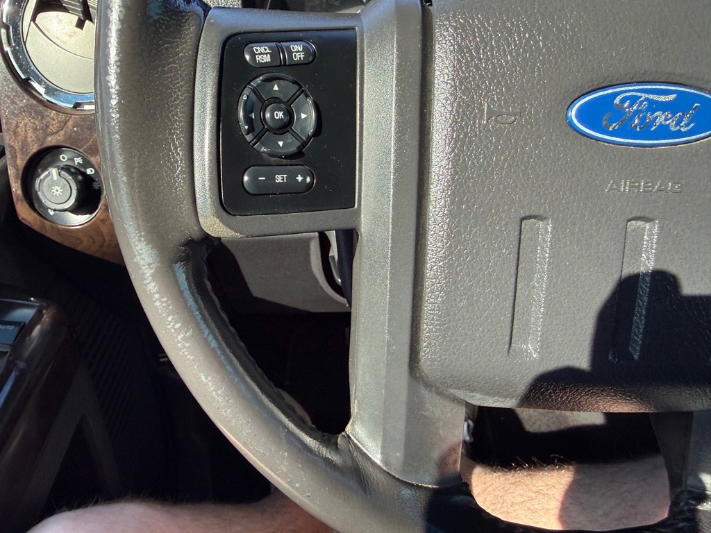 Used 2014 Ford F250 Platinum w/ FX4 Off-Road Package image 31