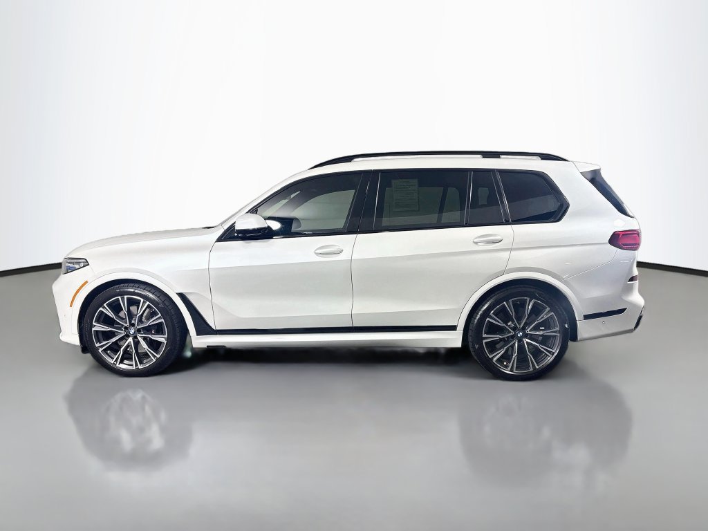 Used 2021 BMW X7 M50i w/ Dynamic Handling Package AWD/4WD image 5