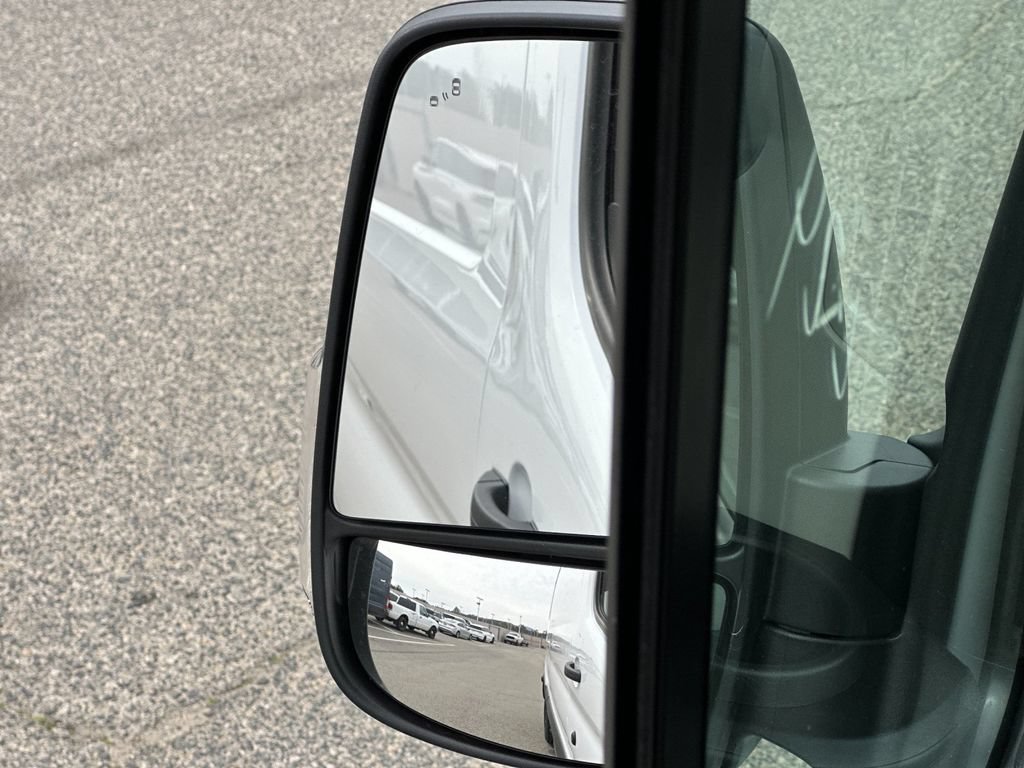 New 2026 Ford Transit 250 148 Medium Roof RWD image 33