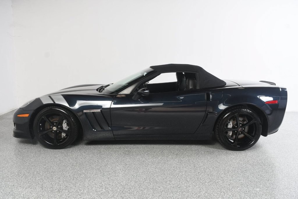 Used 2013 Chevrolet Corvette Grand Sport w/ 3LT Preferred Equipment Group RWD image 24