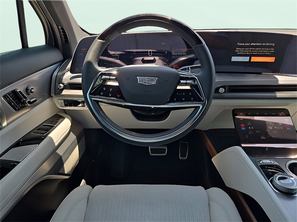 New 2026 Cadillac Vistiq Sport image 21